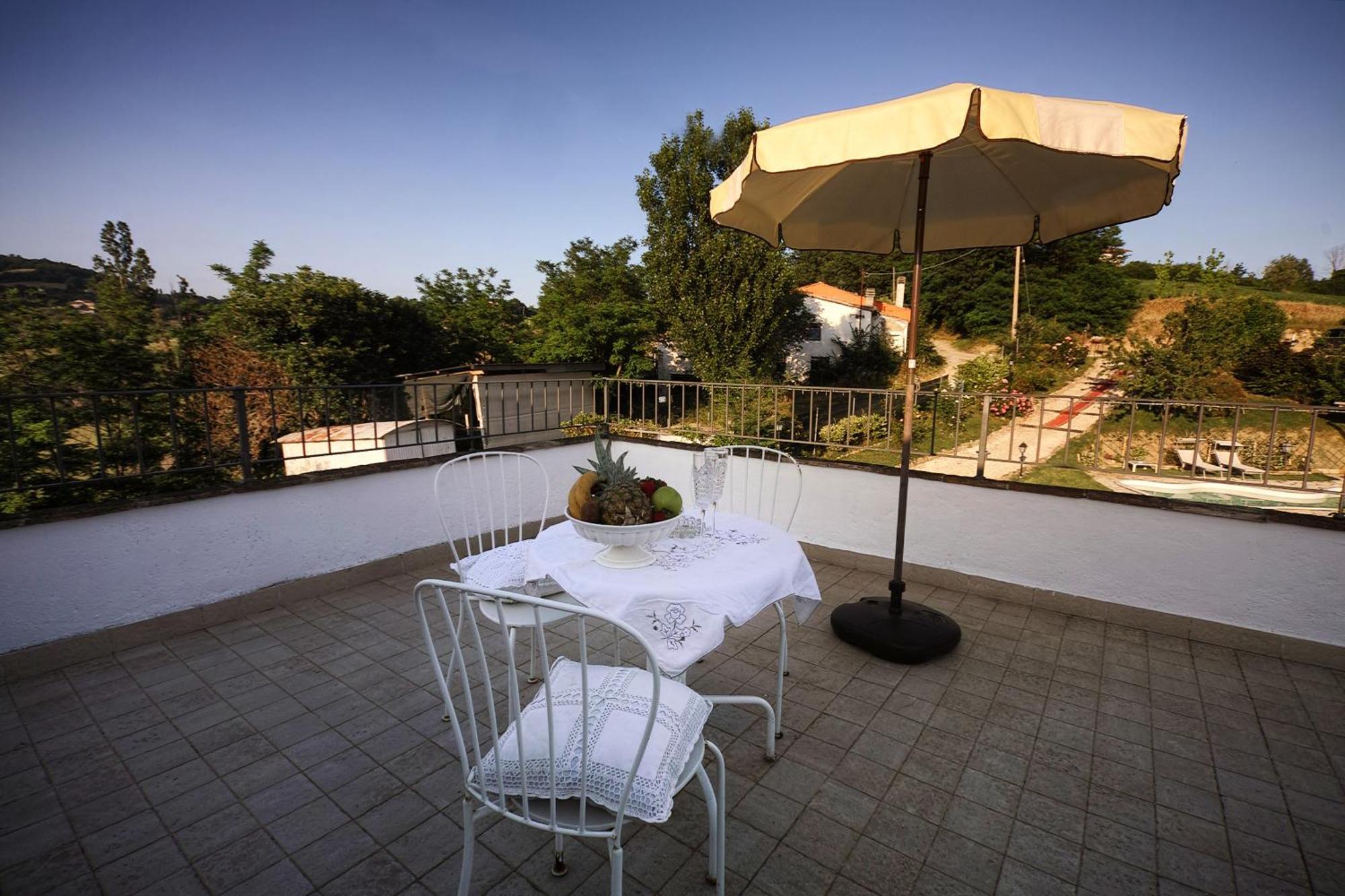 Villa Tamara Country & Spa Suites Montefiore Conca Εξωτερικό φωτογραφία