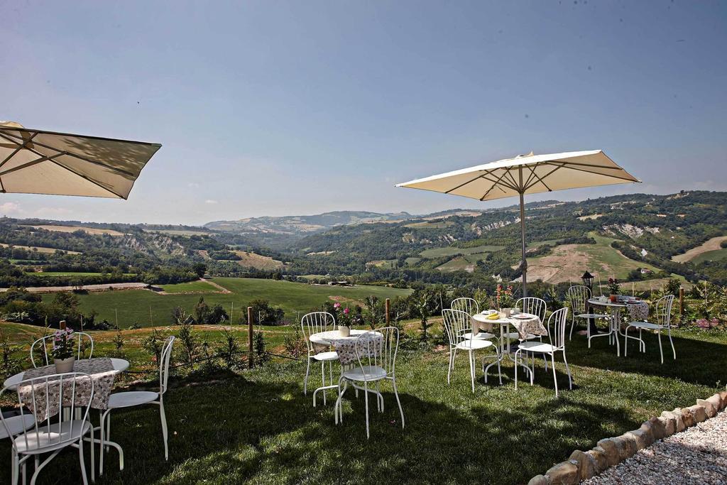 Villa Tamara Country & Spa Suites Montefiore Conca Εξωτερικό φωτογραφία